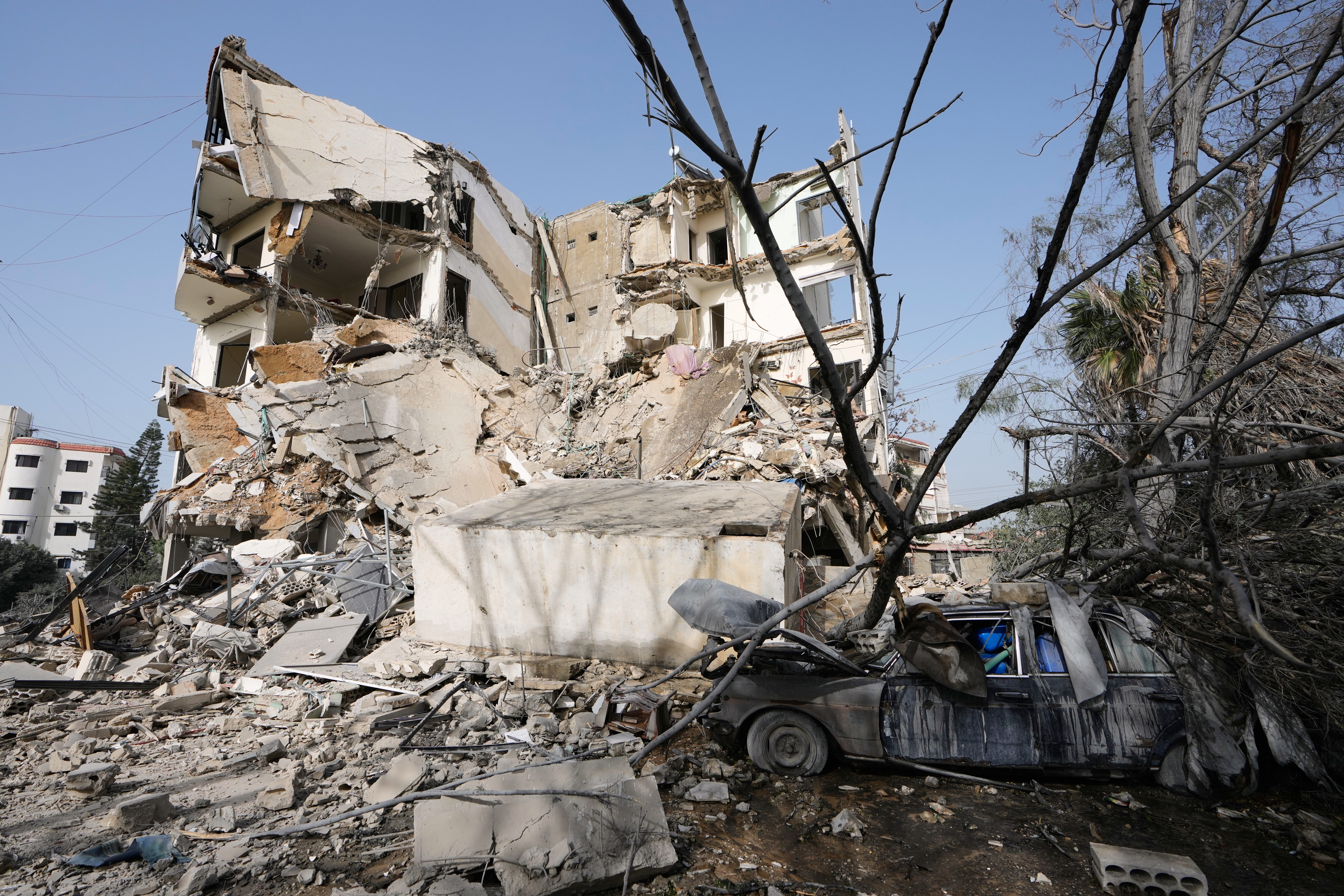 Israeli airstrikes devastate Lebanese villages and displace Millions