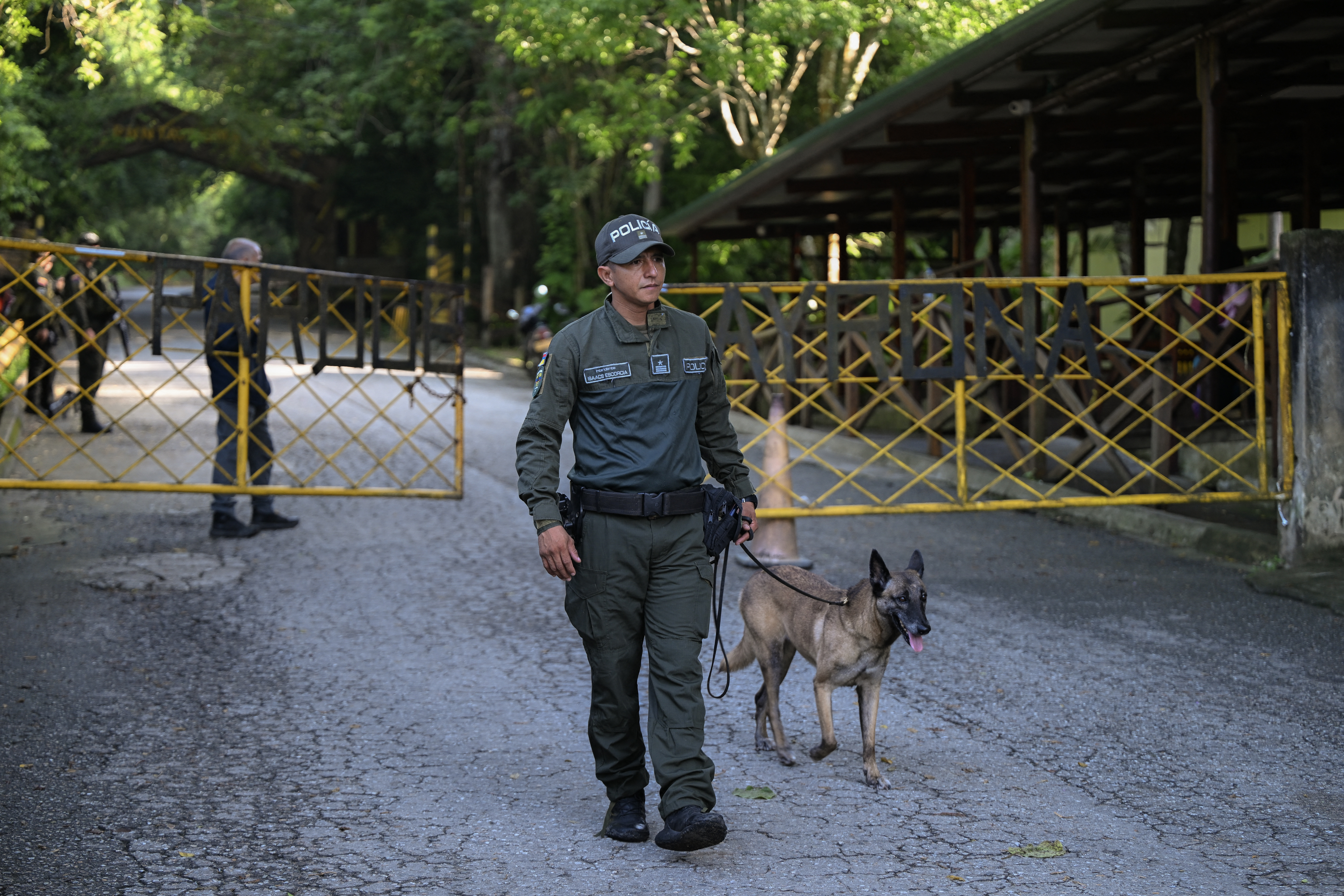 Colombia tourist jewel plagued by violence