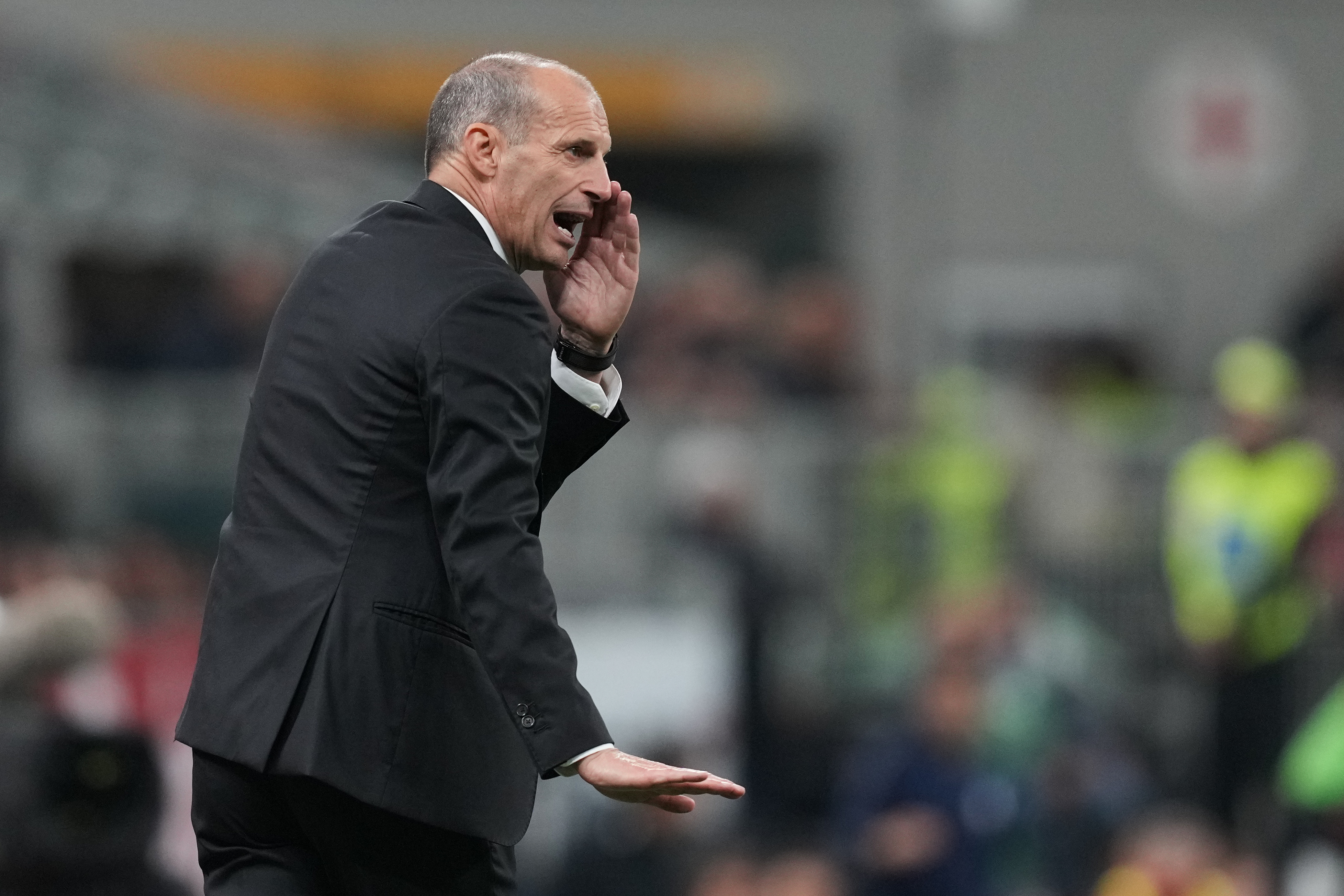 AC Milan's head coach Massimiliano Allegri gives instructions to his players during the Serie A soccer match between AC Milan and Atalanta