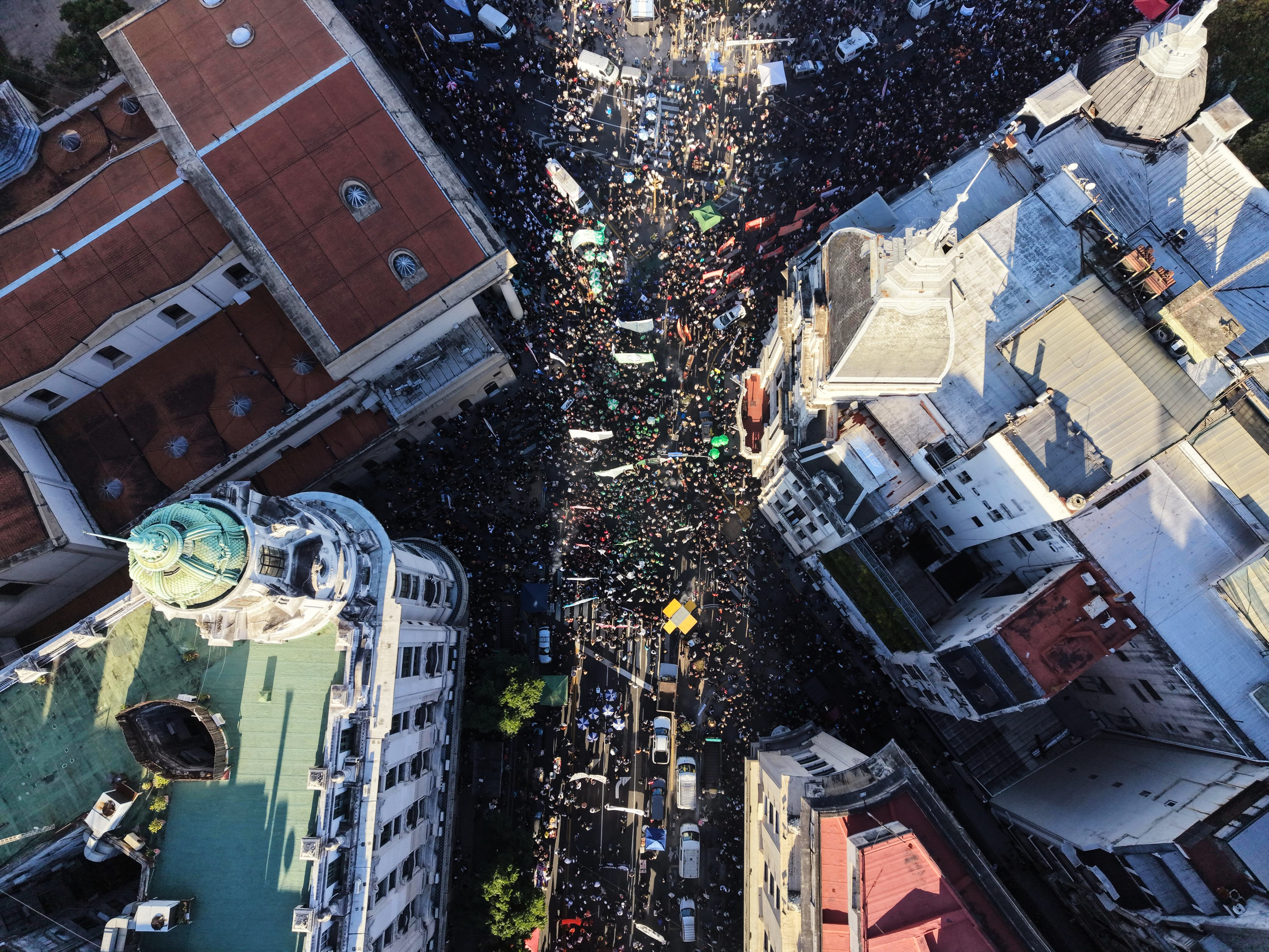 Tens of thousands protest in Argentina over Milei university cuts