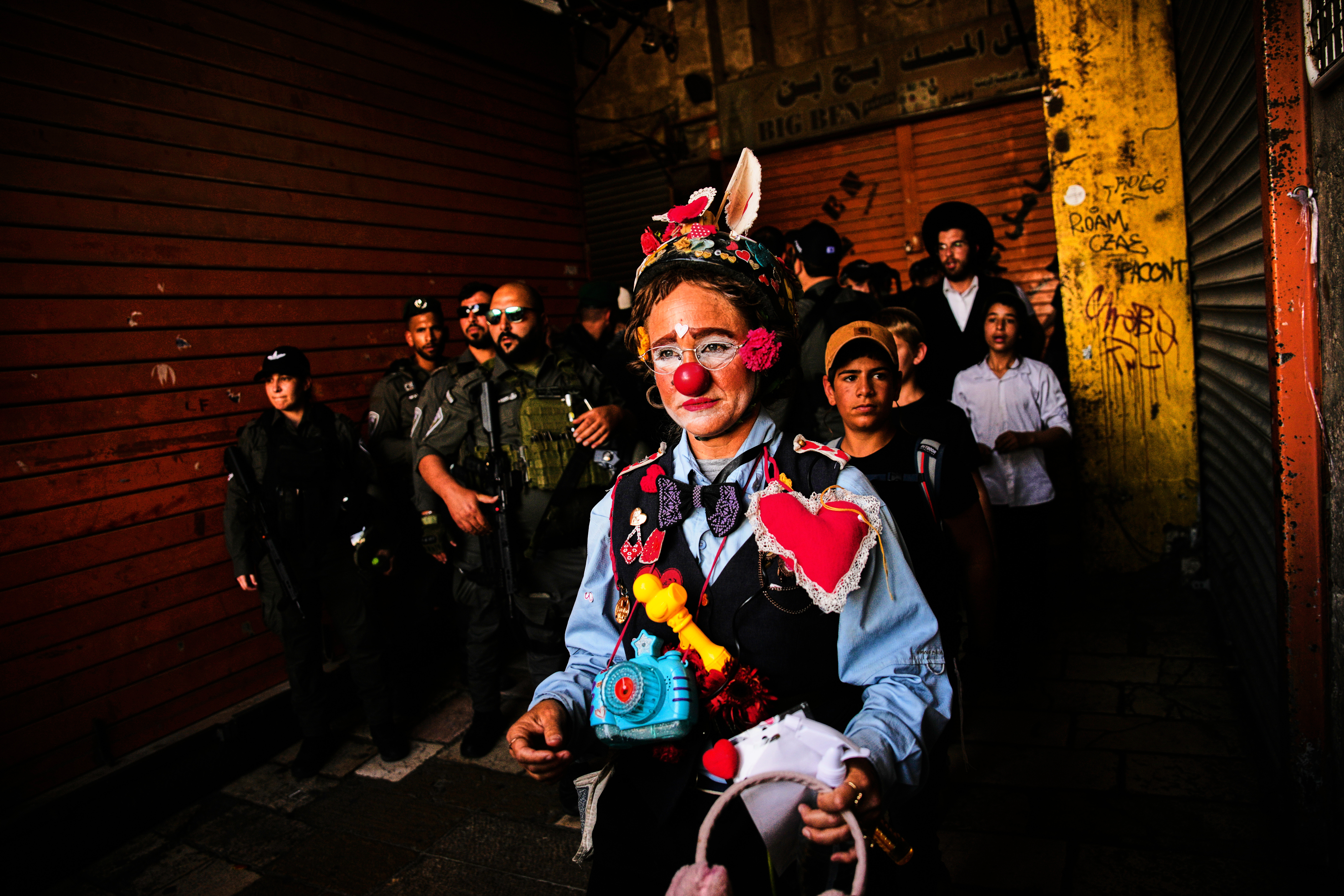 Israeli ultranationalists chant racist slogans during Jerusalem Day march