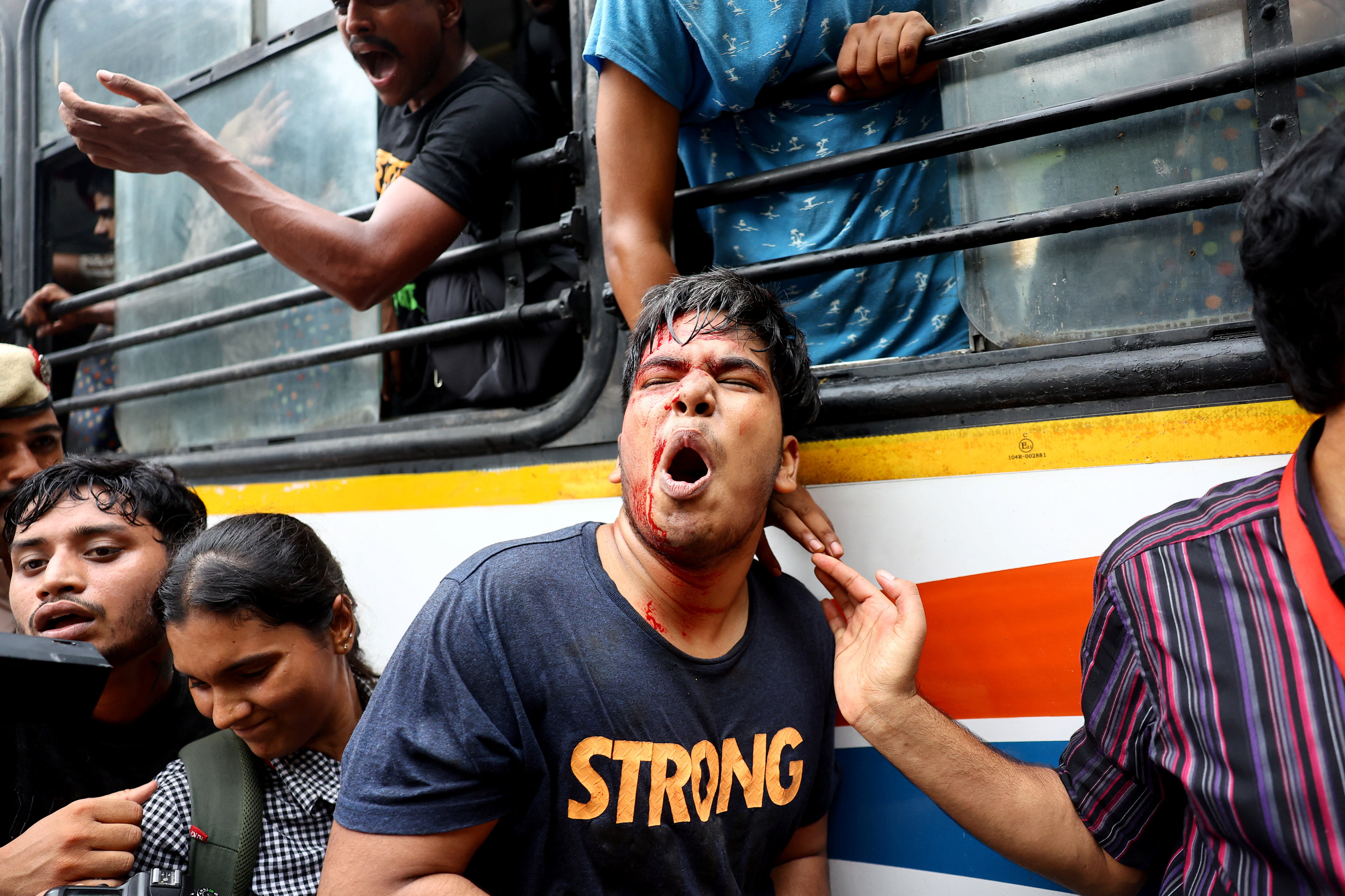 Police fire tear gas at India's Cockroach movement supporters