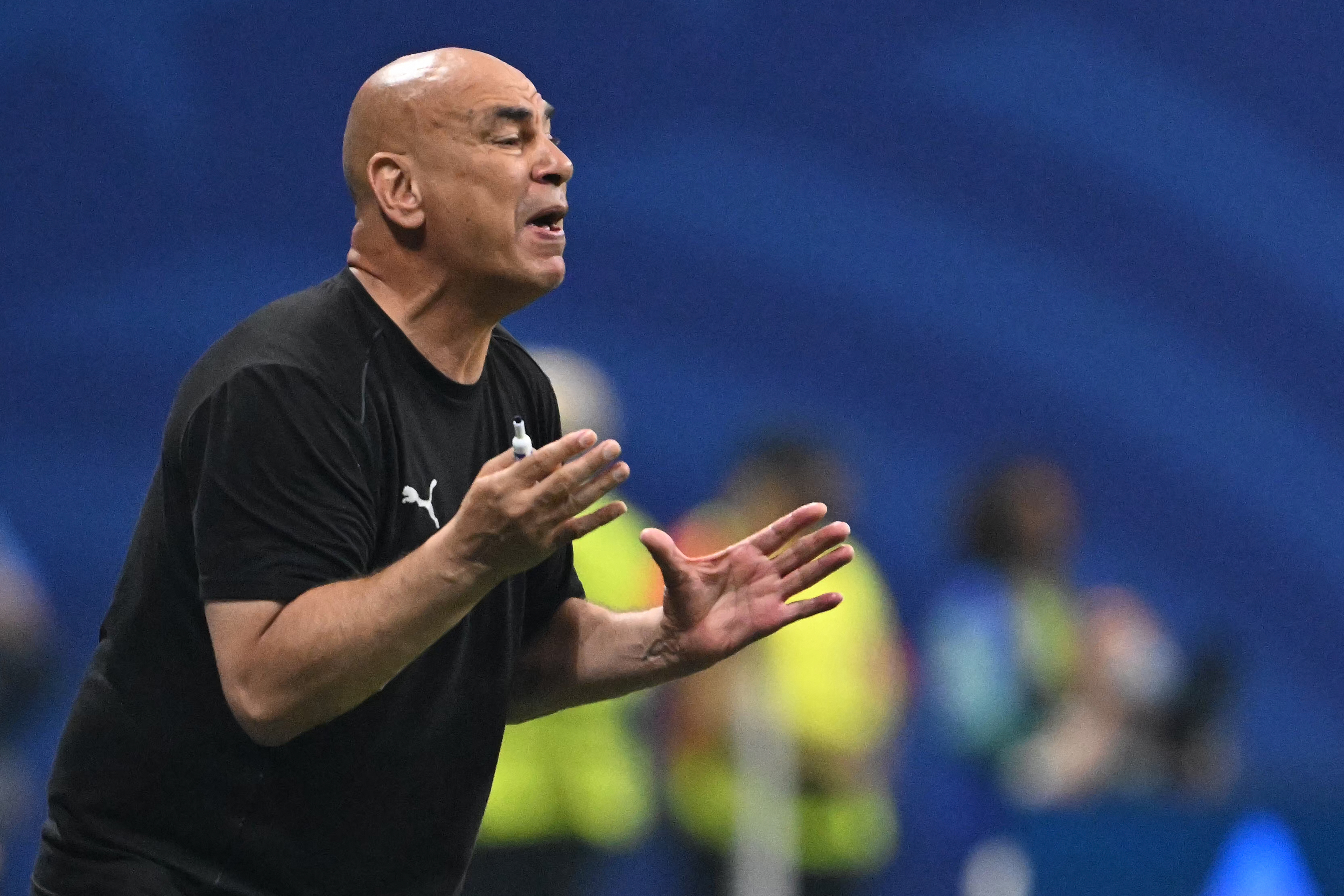 Egypt's head coach Hossam Hassan gestures during the 2026 World Cup round of 16 football match between Argentina and Egypt at Atlanta Stadium in Atlanta on July 7, 2026. (Photo by ROBERTO SCHMIDT / AFP)