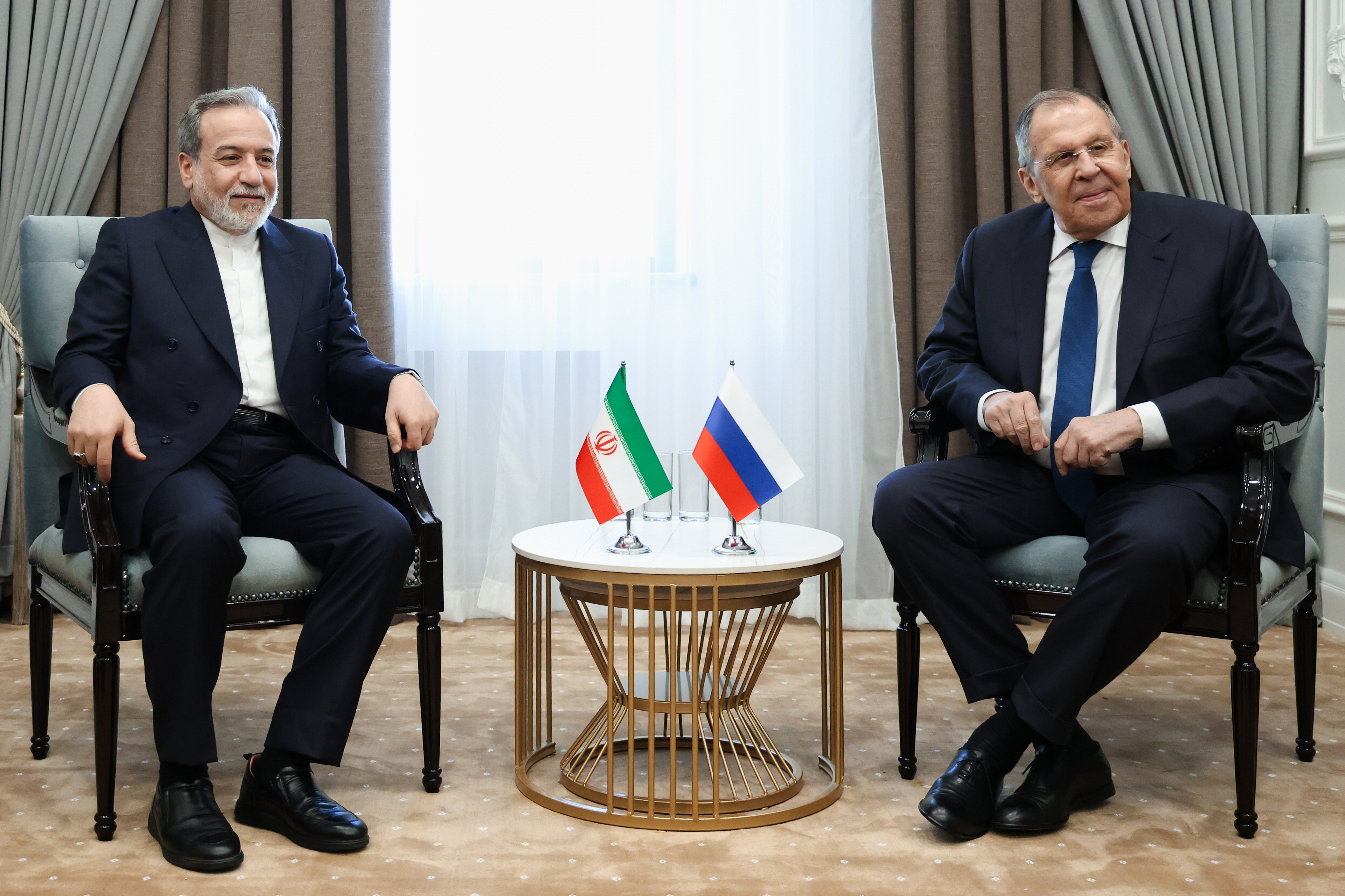 Russian Foreign Minister Sergey Lavrov and his Iranian counterpart, Abbas Araghchi