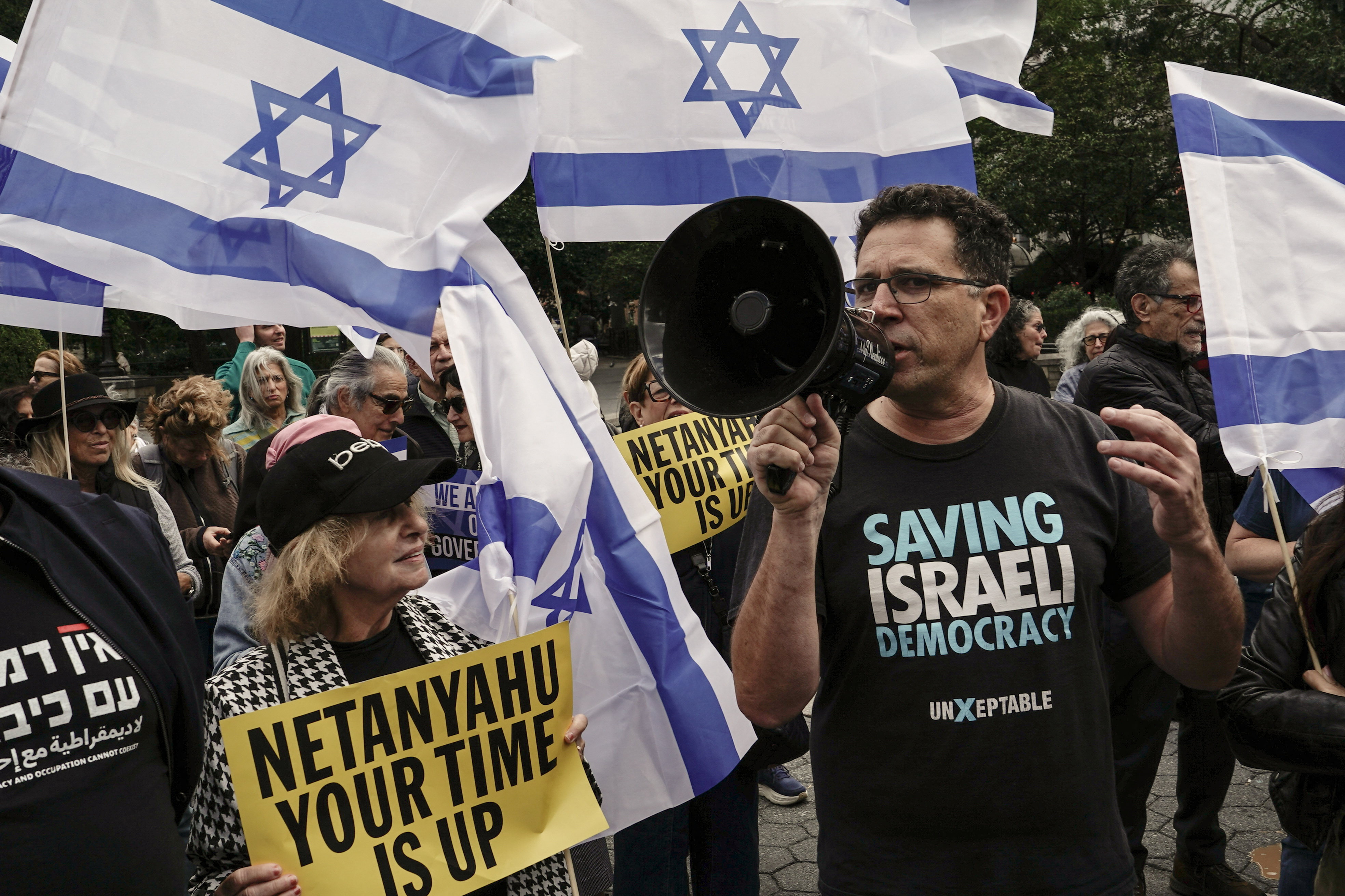 People demonstrate against Israeli Prime Minister Benjamin Netanyahu and his arrival to attend the 81st United Nations General Assembly (UNGA), at Union Square in New York, US, September 24, 2026. REUTERS/Bing Guan